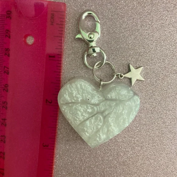 Keychain - Picture 5 of 8